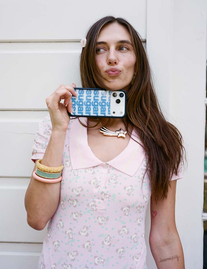 Ashley Williams Sugar Packet iPhone 17 Case