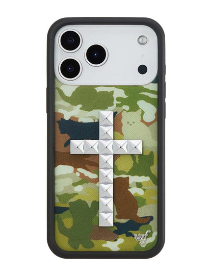 Stud Cross Cat Camo iPhone 18 Pro Max Case