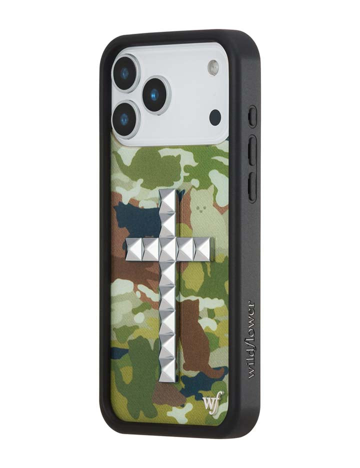 Stud Cross Cat Camo iPhone 18 Pro Max Case