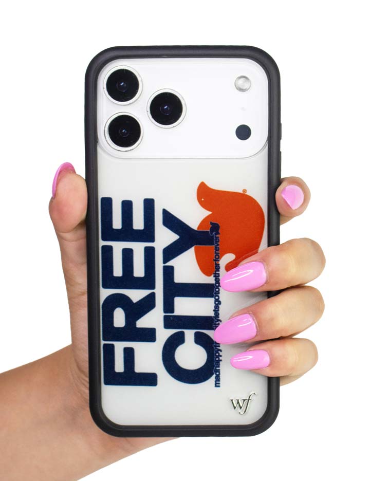 THE MADHAPPY & FREECITY TOGETHERFOREVER - WHITE & NAVY iPhone 17e Case