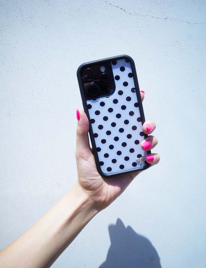 Polka Dot - White and Black iPhone 18 Pro Max / Standard Case