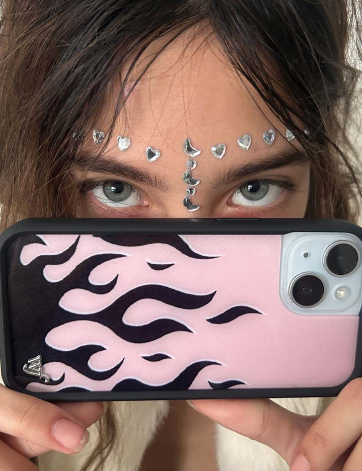 Flames - Pink & Black iPhone 18 Pro Max Case