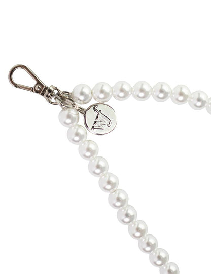 Pearl Wristlet - White