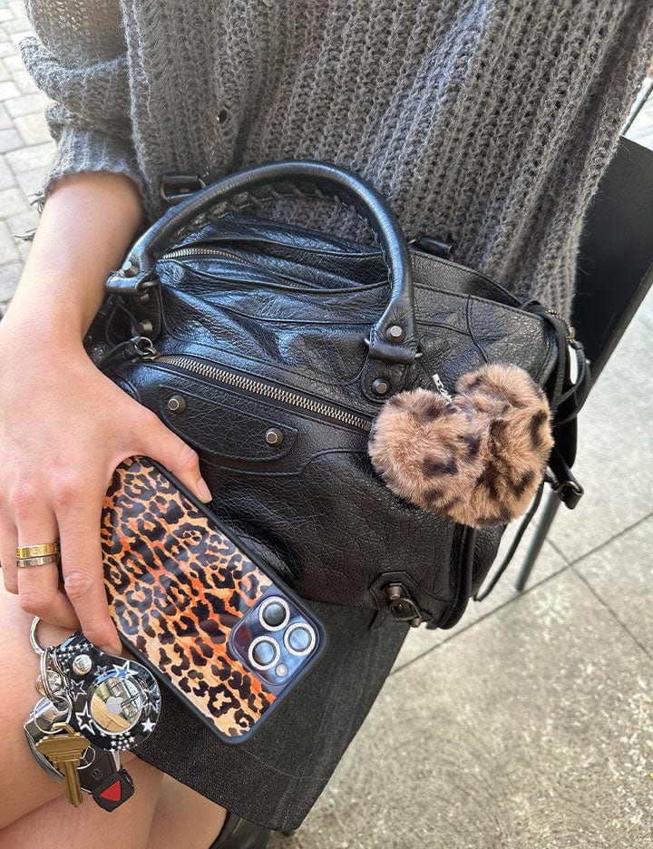 Fuzzy Heart w/ WF Charm - Leopard