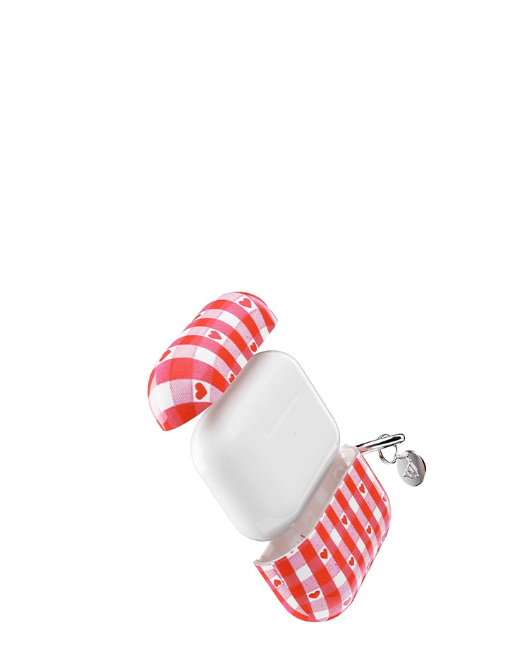 Red Gingham Hearts AirPodsAirpod Gen 3 Case
