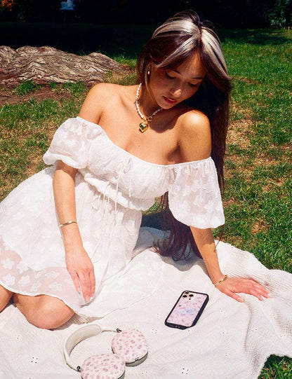 Sweet Swan iPhone 16 Pro Max Case