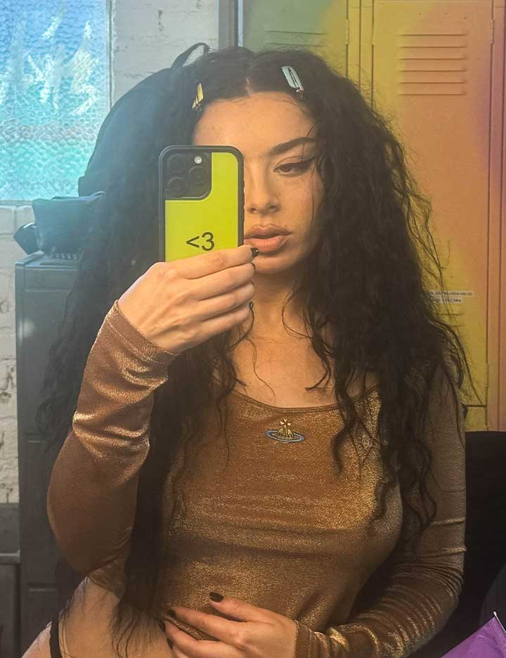 Charli XCX iPhone 18 Pro Max Case