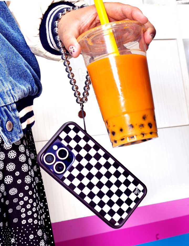 Checkers - Black iPhone 18 Pro Max Case